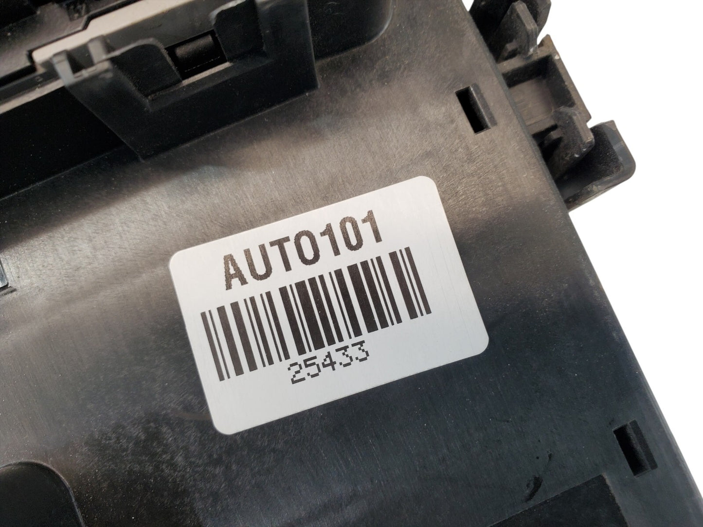 10 Buick Lacrosse Fusebox Fuse Box Relay Module 20831466_03