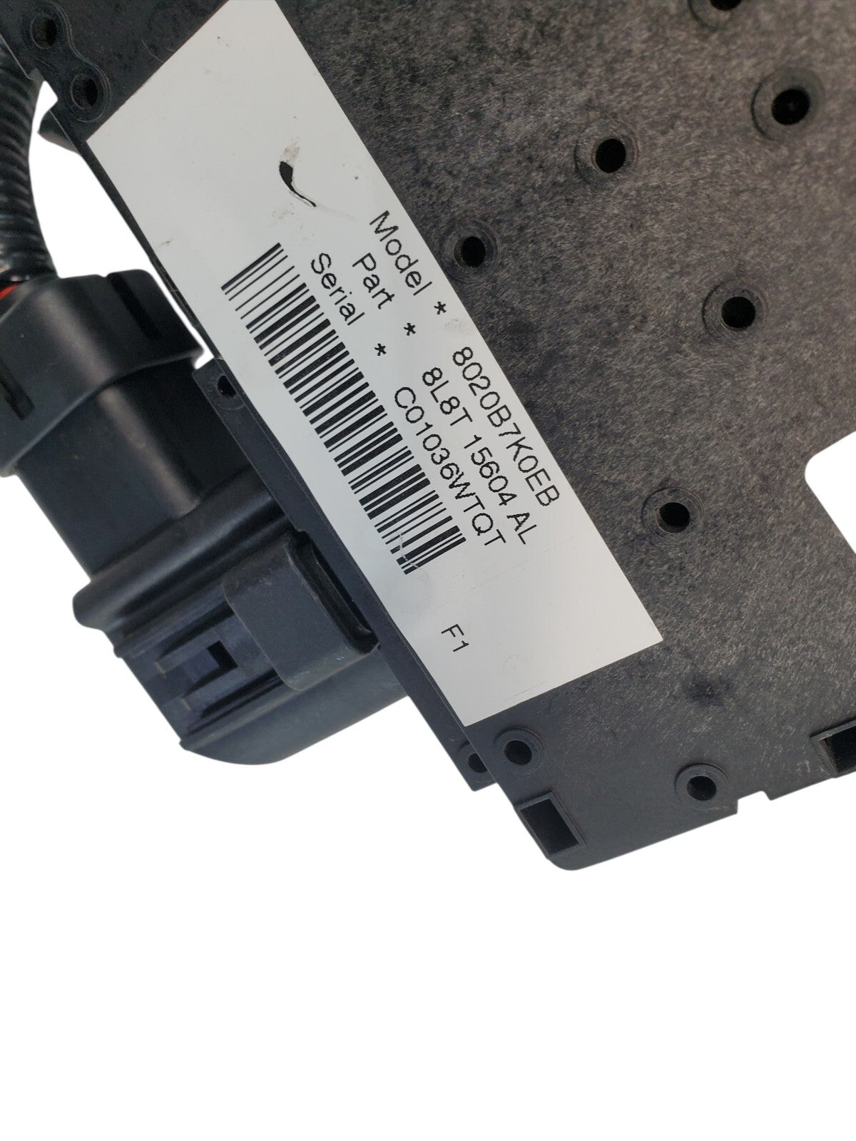 ✅09-12 Ford Escape Interior Relay Fuse Box 8L8T-15604-AL