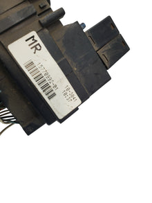 99-06 Chevy Silverado GMC Sierra Suburban Fuse Relay Box 15770992-01