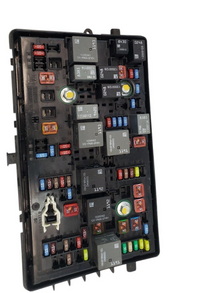 11-14 Chevrolet Cruze Fuse Box AUTOMATIC OEM 95216200
