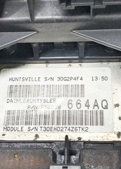 2004-2005 Dodge Durango Fuse Box Relay Unit 56049097AD Module