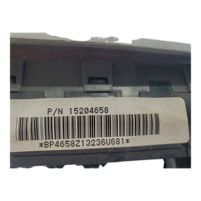02-05 Envoy Trailblazer Master Driver Window Switch Grey Gray Bezel OEM 15204658