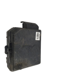 06-13 Chevrolet Impala Fuse Box Junction Module (OEM) 15803180-01