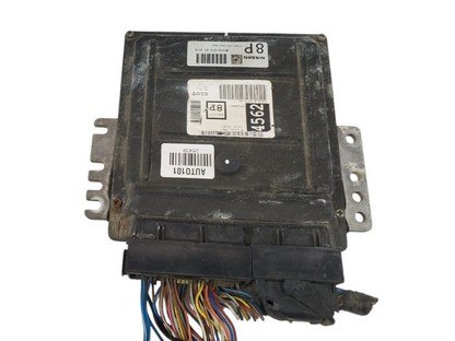 04 Nissan Titan ECM ECU Engine Control Computer MEC33-610 D1