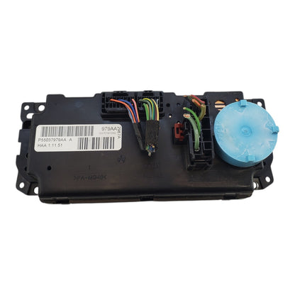 Temp Control With Bezel PN 55037979AA OEM 2005 2006 Jeep Grand Cherokee