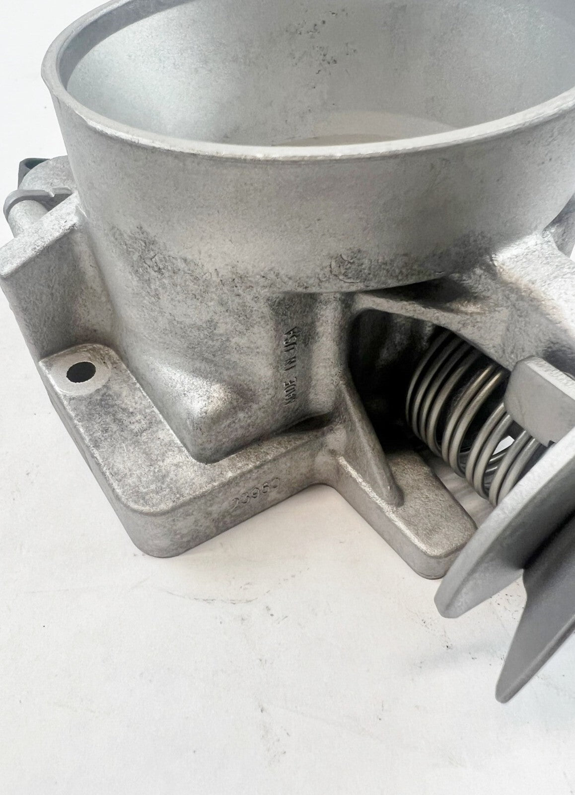 ✅ 03-06 Chevrolet Express GMC Savana 4.8 5.3 6.0 DBC Throttle Body 12596576 OEM