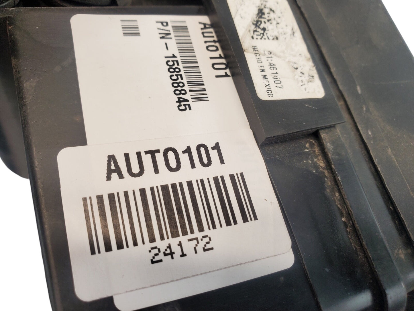 #15858845, 07 Pontiac G6, 3.5L, 3.9L, Fuse Box Under Hood Module OEM, 2007 #8845