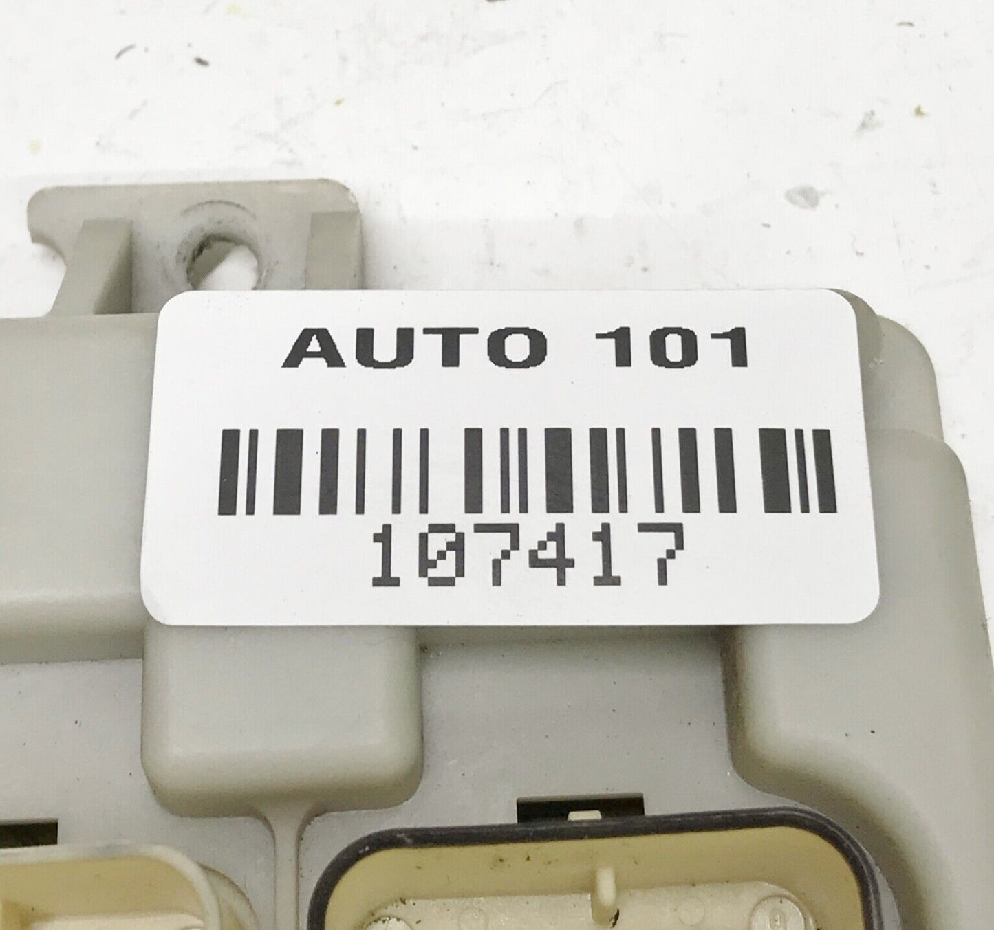 ✅ 03 Town & Country Body Control Module BCM OEM 04748077AF