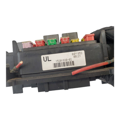 ✅03-06 Cadillac Escalade Engine 6.0L A/T 4x4 Fuse Junction Box 15201930-02