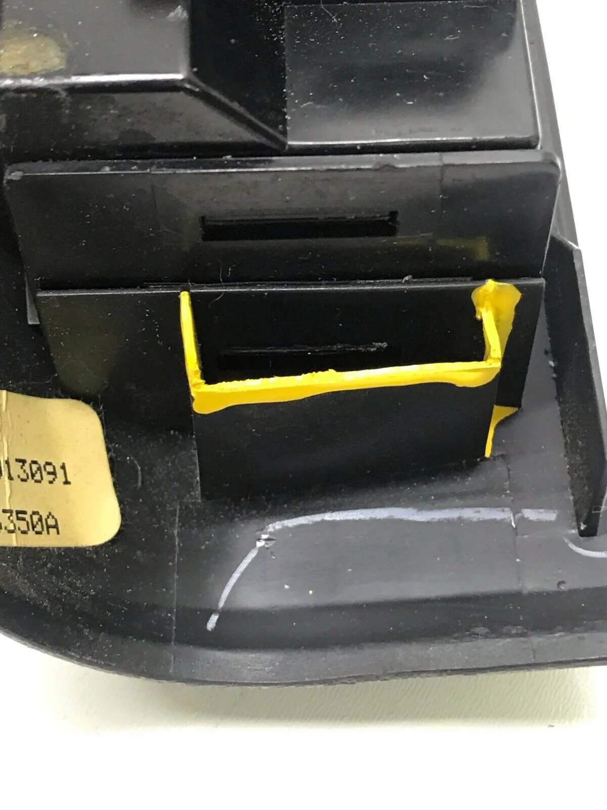 99-05 Chevrolet Blazer Power Window Door Lock W Mirror Control 15013091 GM