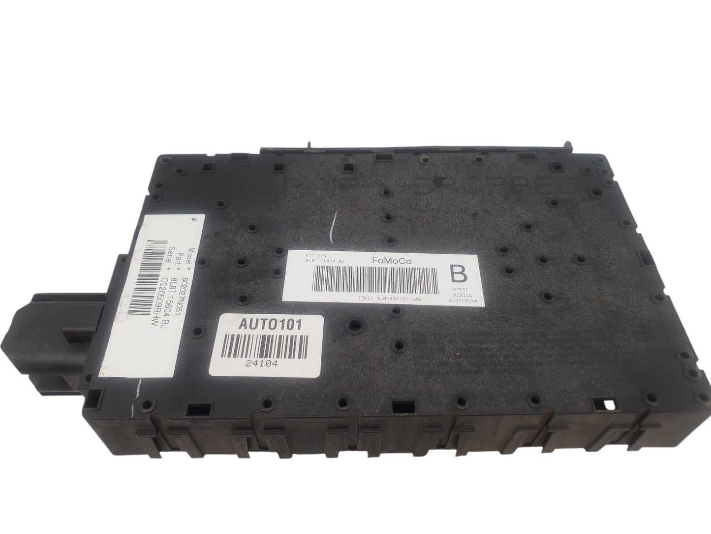 ✅2008 - 2012 Ford Escape Fuse Box Relay Control Module Unit 8L8T 15604 BJ
