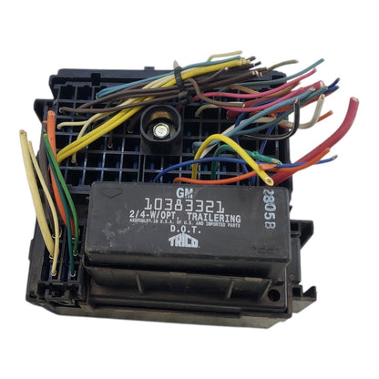 2005 2006 Silverado Sierra Dash Fuse Junction Box 15266955-01