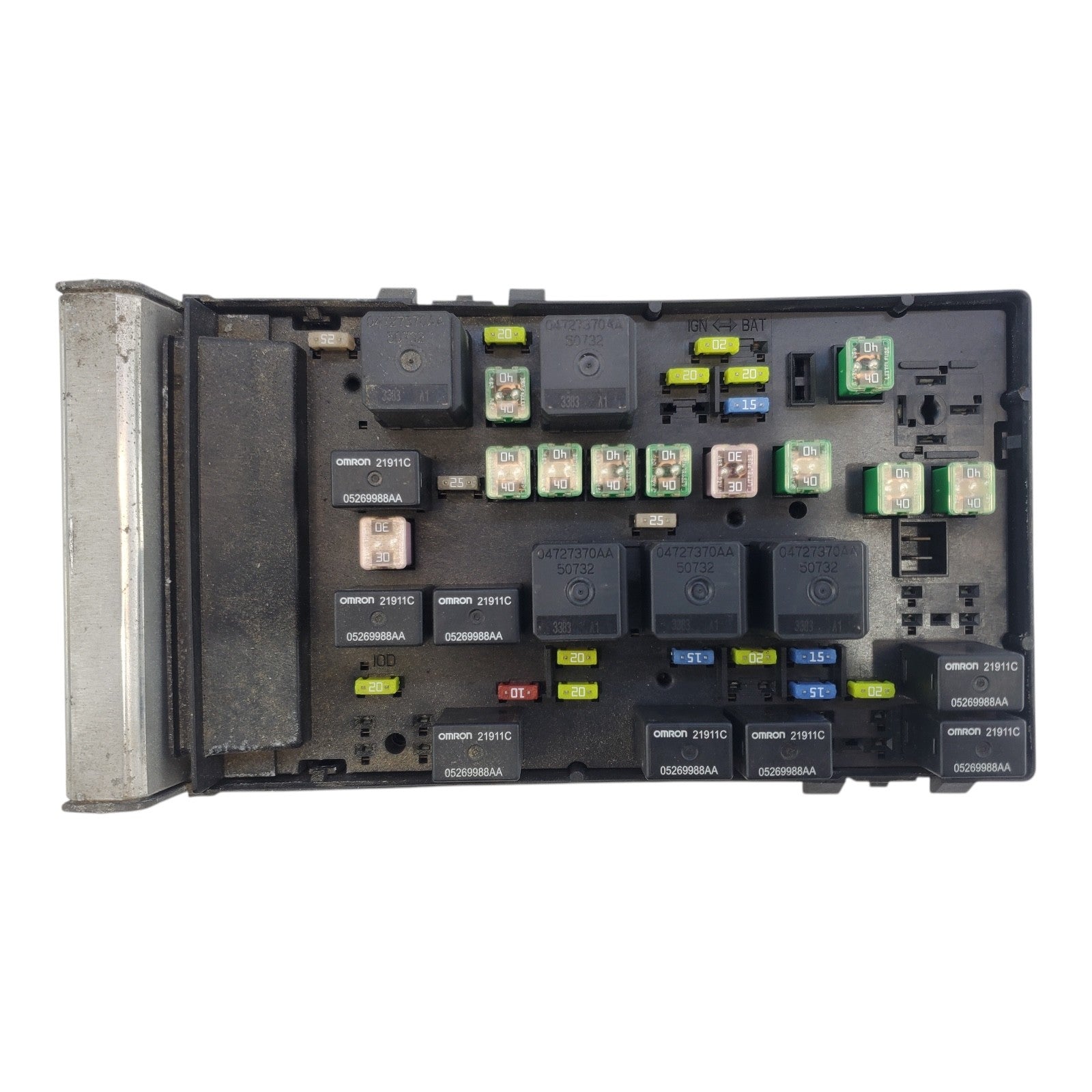 03-05 Dodge Caravan Power Module Fuse Box Relay Control Unit 05144506AB