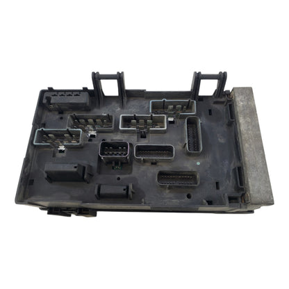 03 05 Dodge Caravan Power Module Fuse Box Relay Control Unit 05144506AE