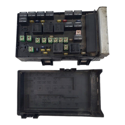 01-03 Town & Country Caravan Fuse Box Relay Body Control Module 04869200AL