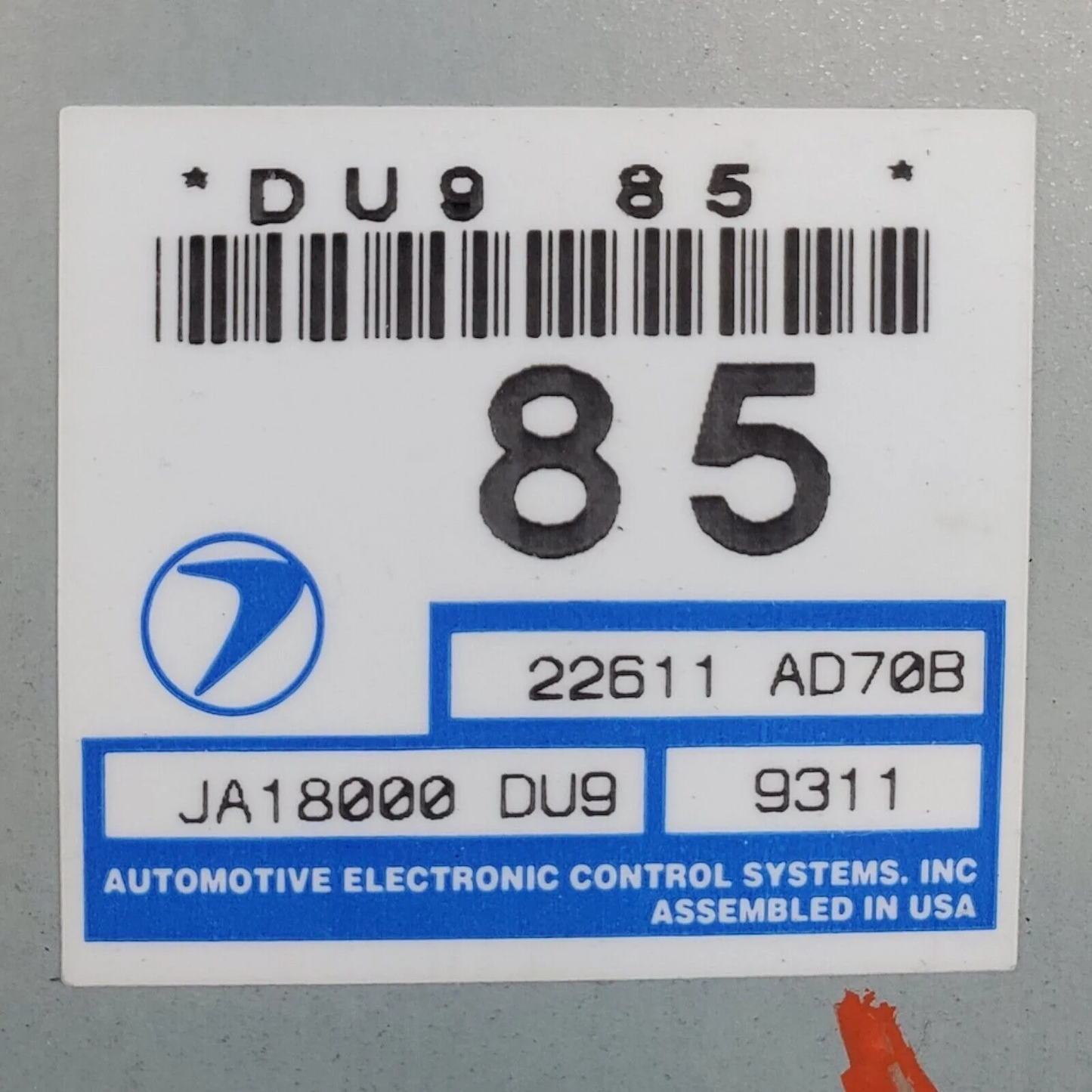 99 LEGACY ENGINE ECM CONTROL MODULE 22611 AD70B / JA18000 DU9