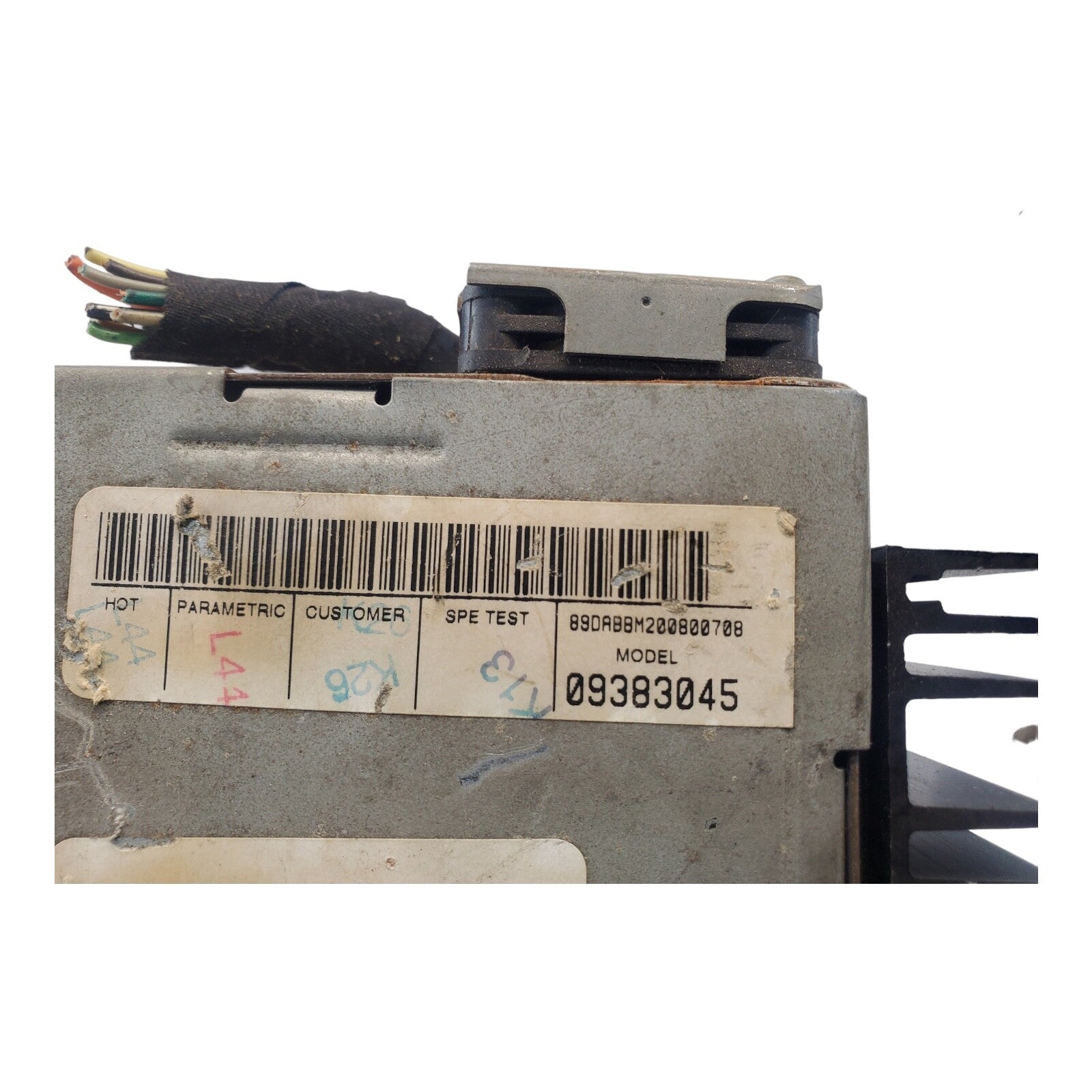 98-02 Chevy S10 Camaro Blazer  factory CD player radio OEM 09383045