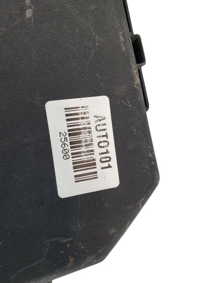 08-09 Chevrolet Impala Fuse Box Junction OEM 15902277