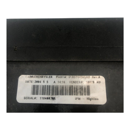✅ 05-07 Town & Country, Caravan IPM Fuse & Relay Center Box 05144579AB