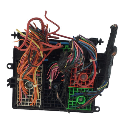 ✅2003-2006 Yukon Suburban Tahoe Escalade Fuse Box 15177119-01