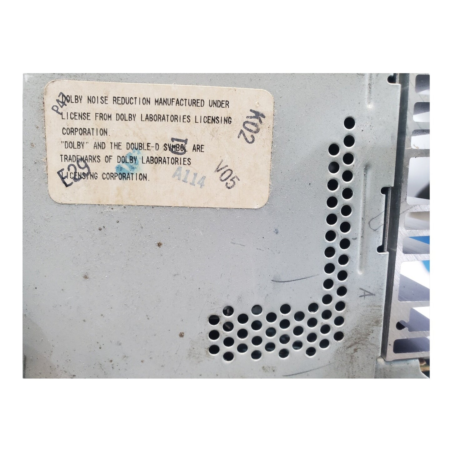 98 Chevrolet Trailblazer FM Radio Cassette Player 09356085