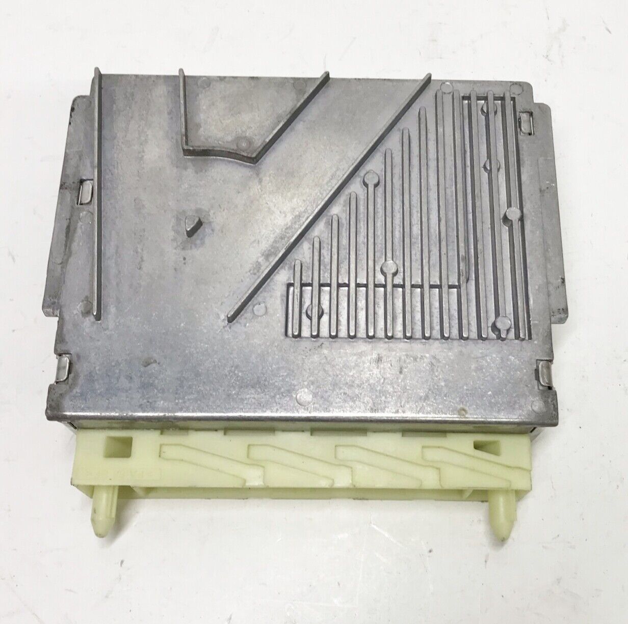 2000 - 2004 Volvo 80 Series Transmission Control Module TCM TCU  P09480760  OEM!
