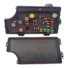 08-09 Dodge Caliber Integrated Power Fuse Box P68028007 OEM