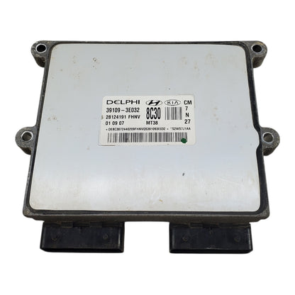 2007-2009 Hyundai Senta Fe Engine Control Unit 391093E032 Module 173 14G4 B2