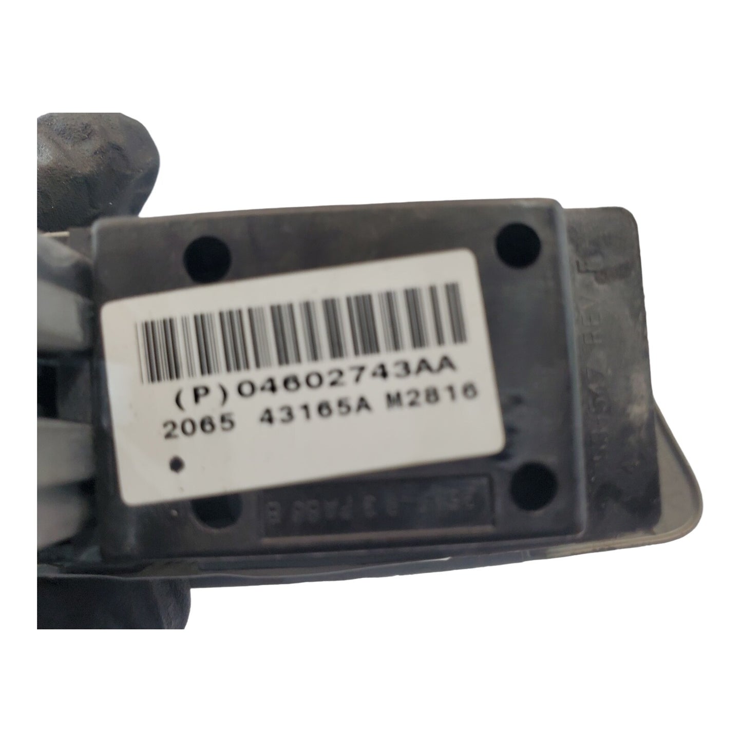05-08 JEEP COMMANDER LEFT REAR Window Switch OEM P04602743AA