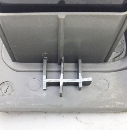 ✅ 03-06 Chevy Suburban Tahoe Passenger Side Window 10398570 GM