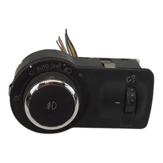 17 Buick Regal Black Headlamp Switch 22901646