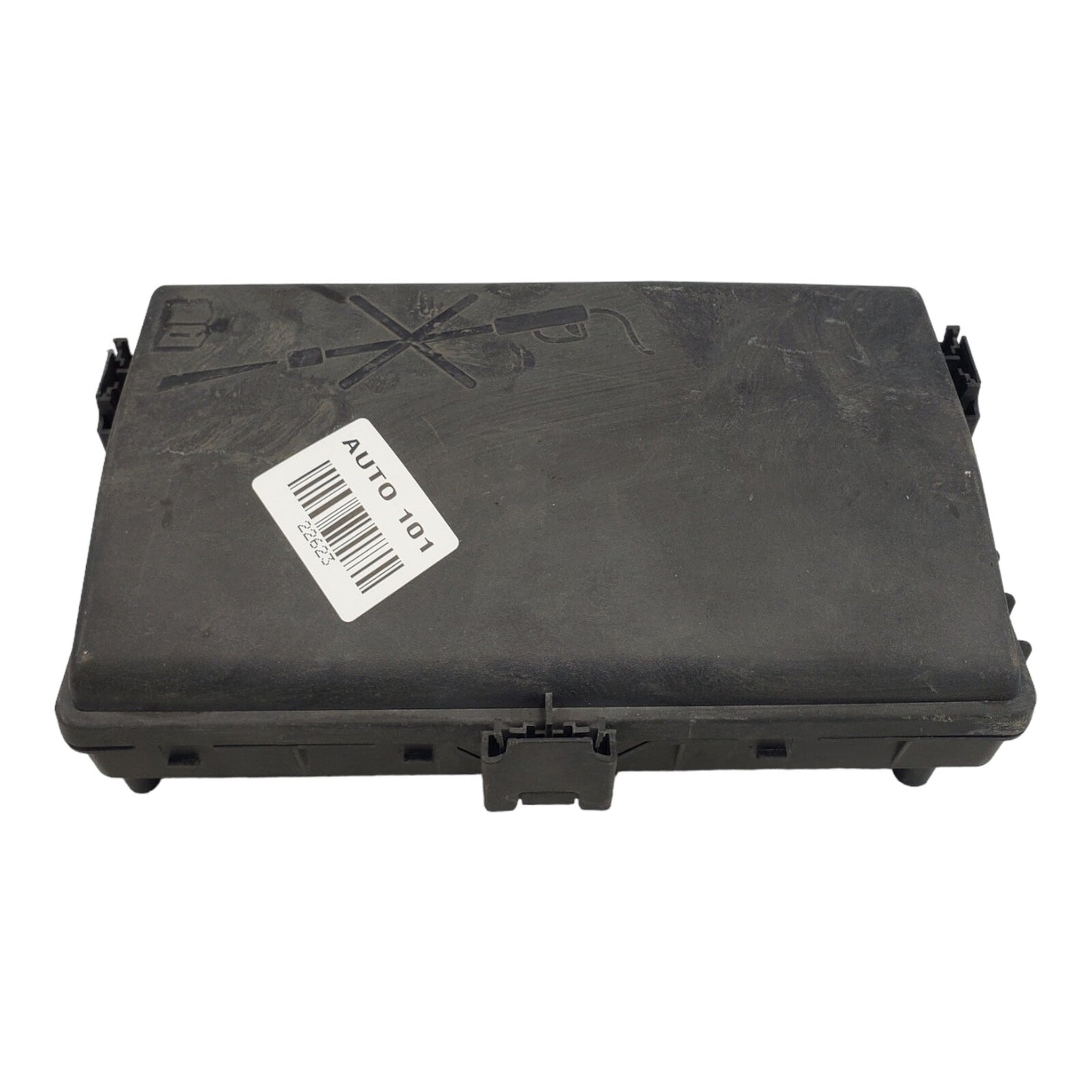 95216200-02 Chevy 2012-14 Cruze Fuse Box Relay Front Engine Bay OEM