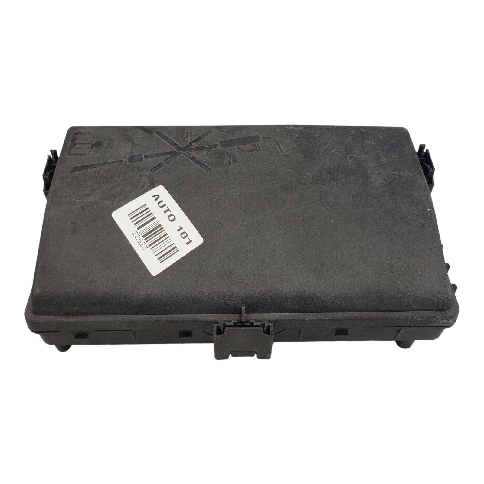 95216200-02 Chevy 2012-14 Cruze Fuse Box Relay Front Engine Bay OEM