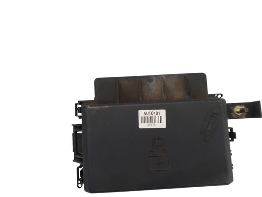 2005 Dodge Chrysler 300 FCM Module Fuse Box P05087166AH