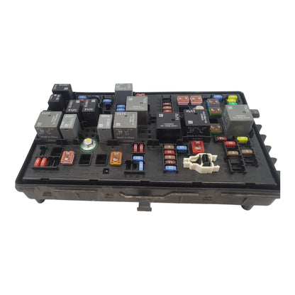 11-16 Chevy Cruze Fuse Relay Junction Box OEM 13 222 782