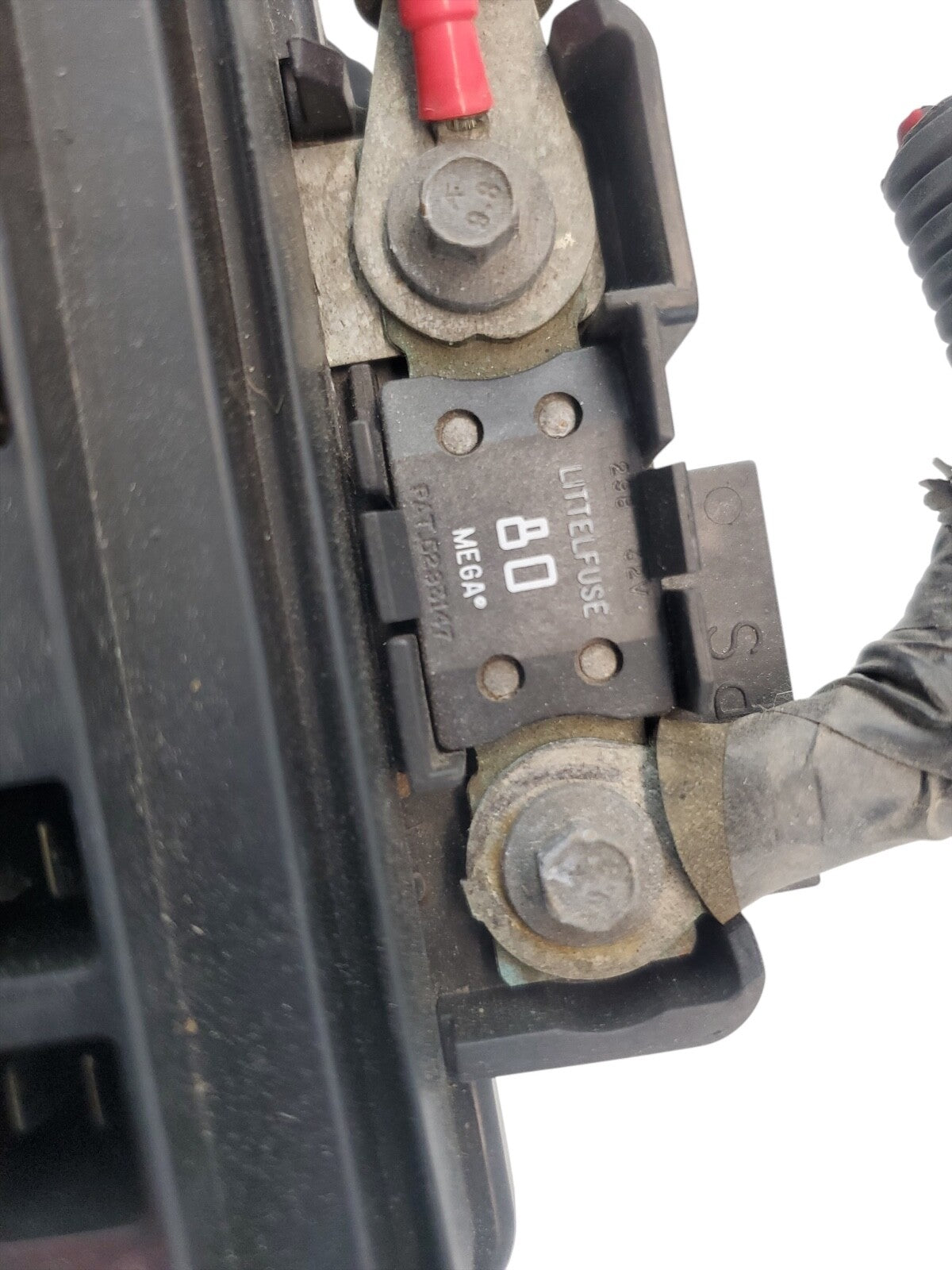 Chevrolet Malibu 09-12 Fuse Box Relay Unit Module OEM 20822694