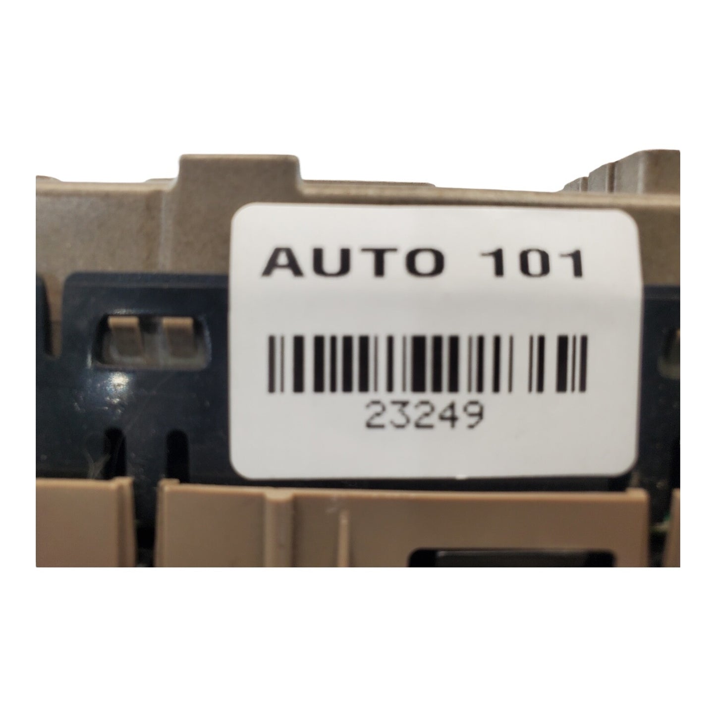 03-06 Chevy TahoeFRONT LEFT WINDOW SWITCH P/N 15112971 OEM