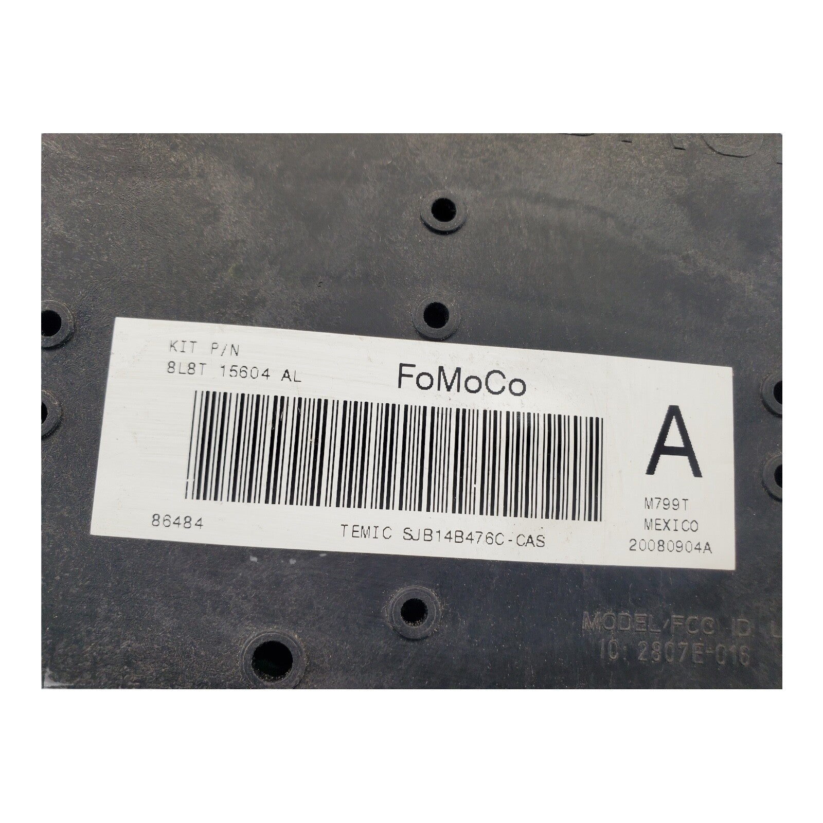 ✅08-09 8L8T-15604-AJ Ford  Escape Interior Relay Fuse Box