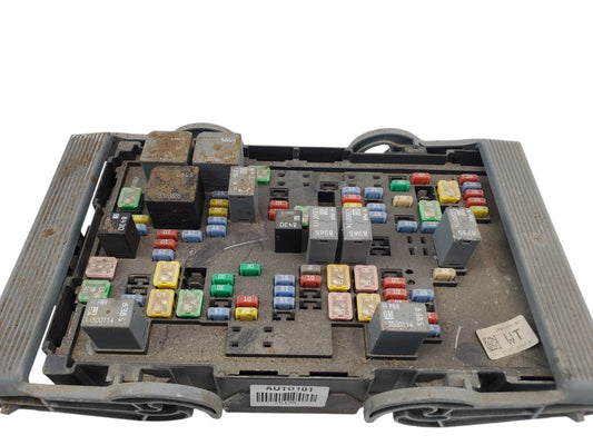 07 - 09 Escalade Tahoe Yukon Fuse Box Power Distribution Block 25905681 OEM ✅