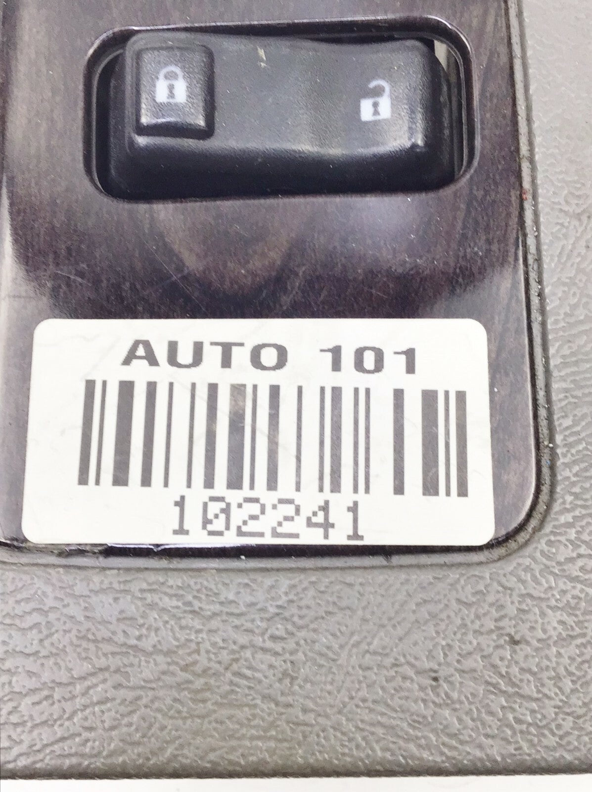 ✅ 03-06 Chevy Suburban Tahoe Passenger Side Window 10398570 GM