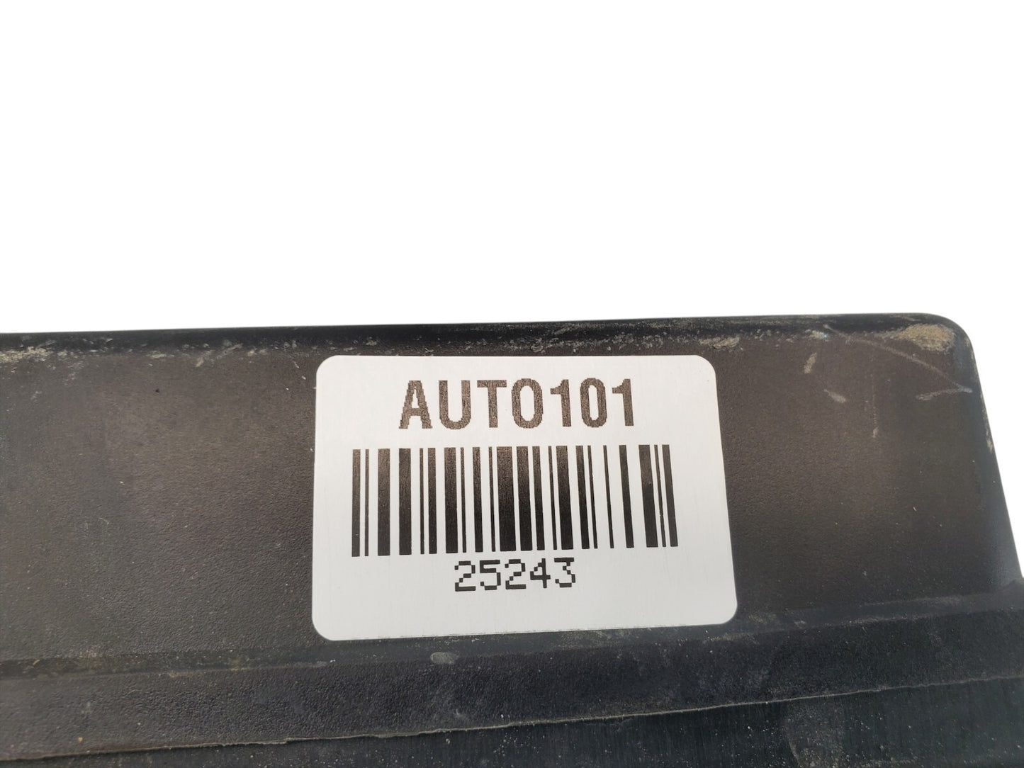 2008 Saturn Aura Fuse Box Cover Lid Top Front Engine Bay 25883019 Under Hood S33