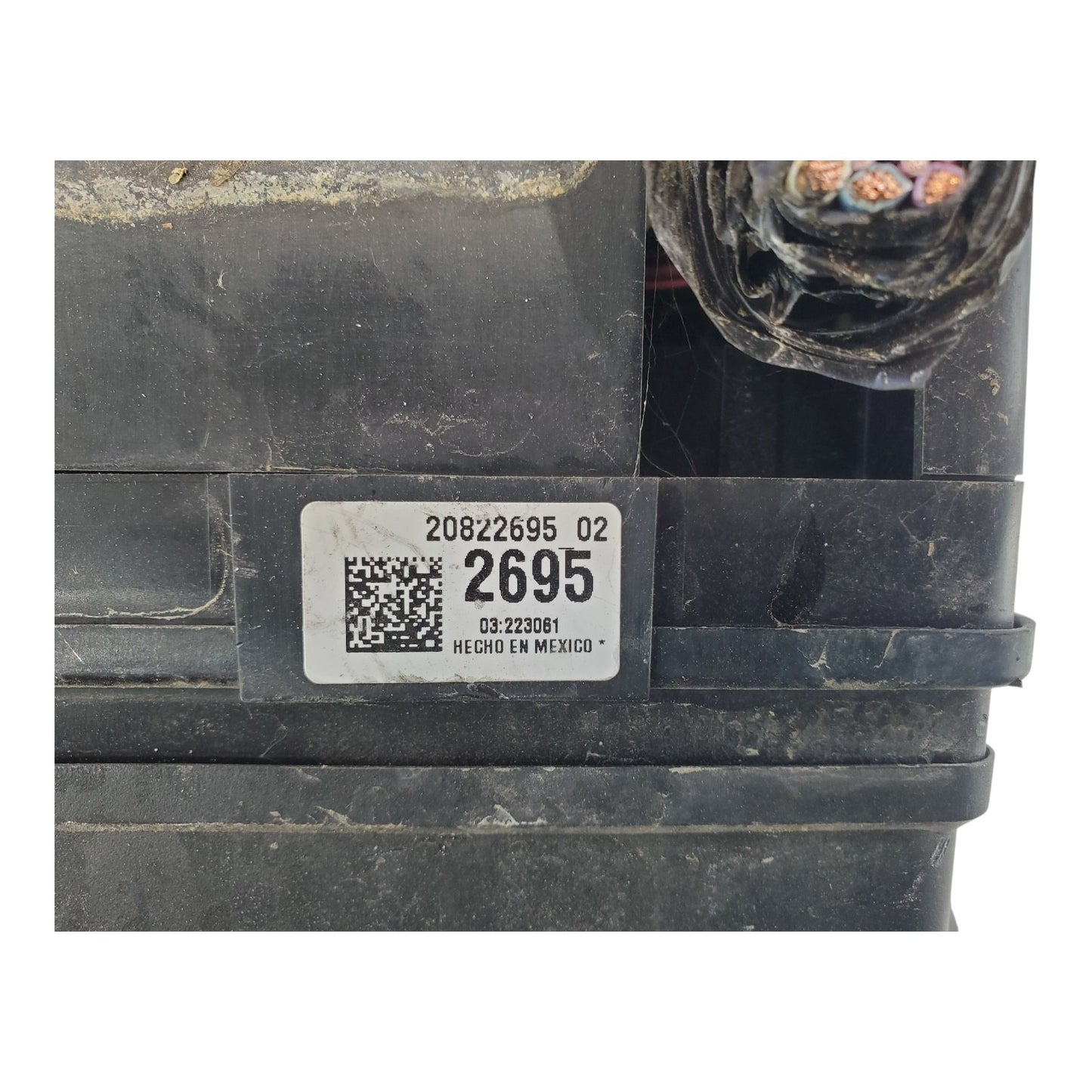 Chevrolet Malibu 2009-2012 Fuse Box Relay Junction Engine Bay 20822695_02