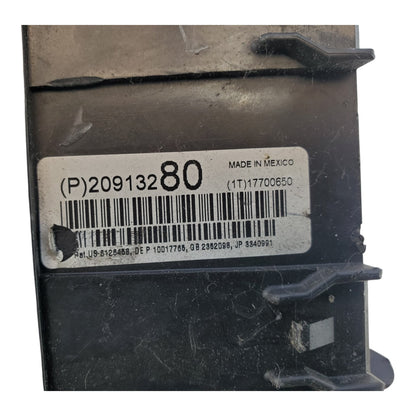 OEM 10-11 Chevrolet Traverse Fuse Box Junction 20913280 Module