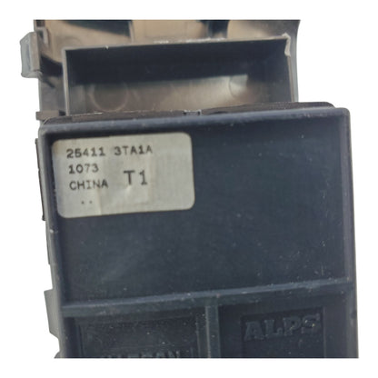 2014-2017 NISSAN ALTIMA FRONT PASSENGER SIDE WINDOW SWITCH OEM (P)254113TA1A