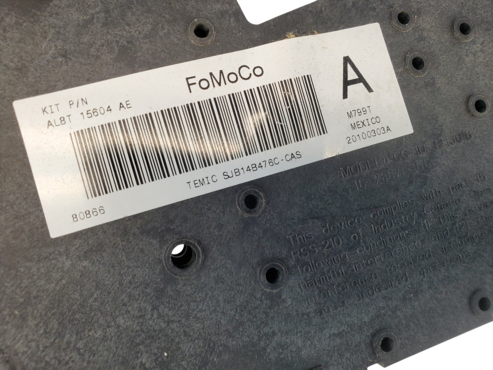 09-12 Ford Escape Fuse Box Relay Control Module Unit AL8T 15604 AE OEM