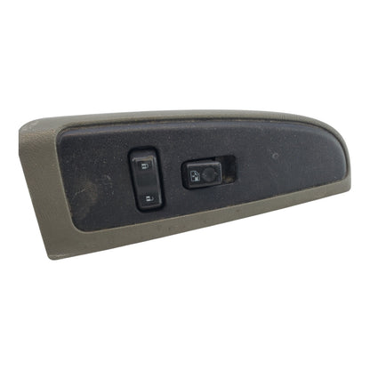 03-06 Denali Escalade Tahoe Yukon Passenger Switch Window Bezel 21997591 WB53