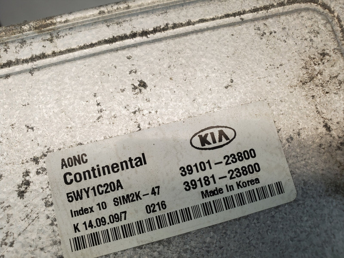 10 Kia Soul 2.0L Engine Computer Module ECU ECM PCM 39101-23800