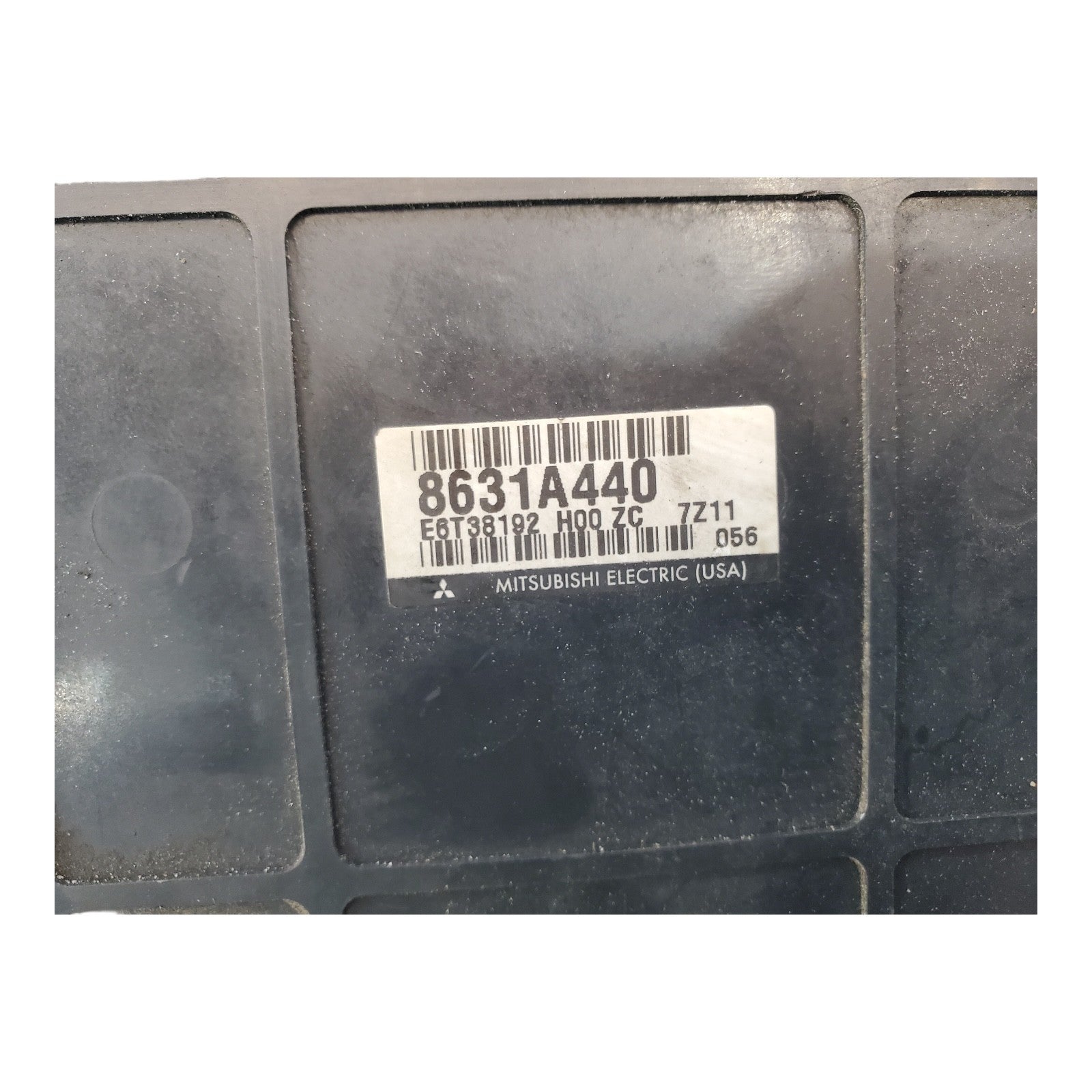 Engine ECM Control Module 4WD Fits 2008 08 MITSUBISHI ENDEAVOR 8631A440