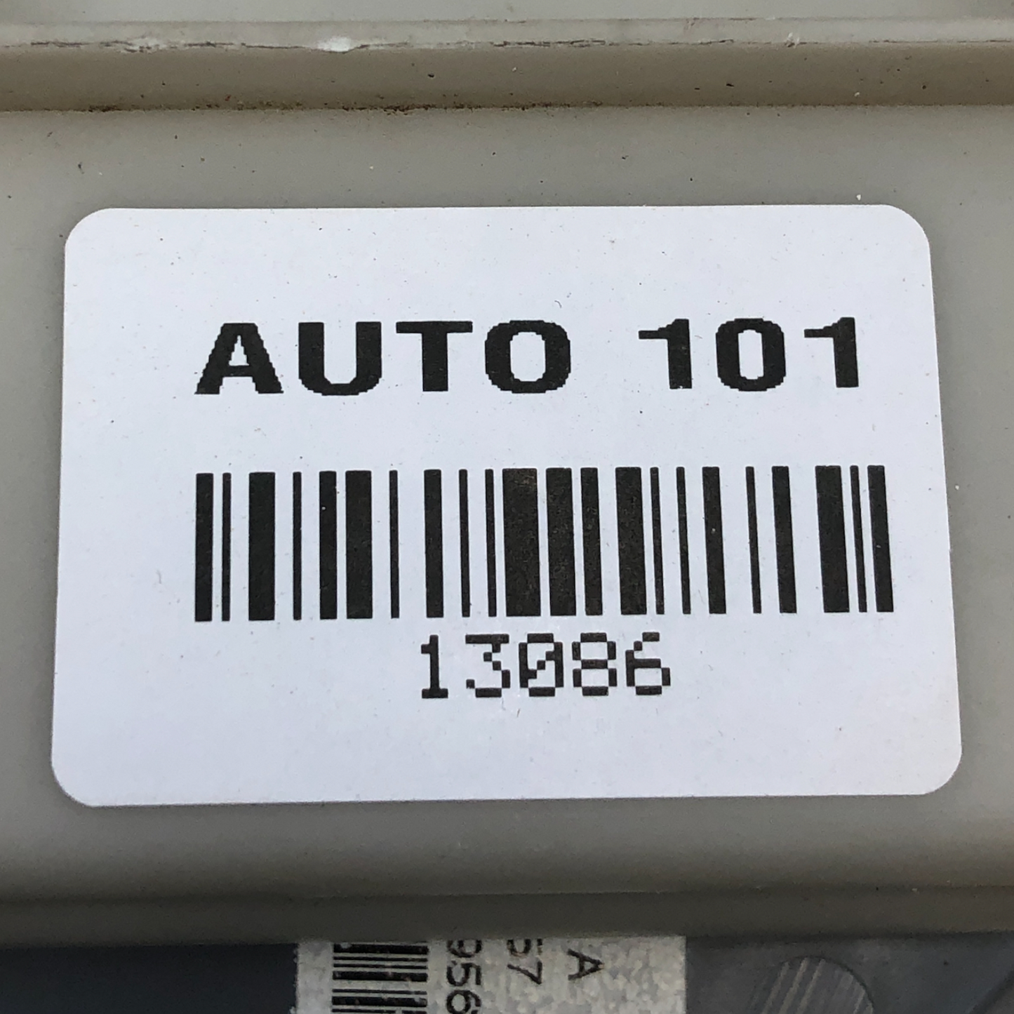 ✅ 07 Jeep Liberty 3.7L  Body Control Module BCM 05026037AG
