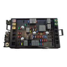 2004 2005 GMC Envoy Chevrolet Trailblazer Fuse Box15210962